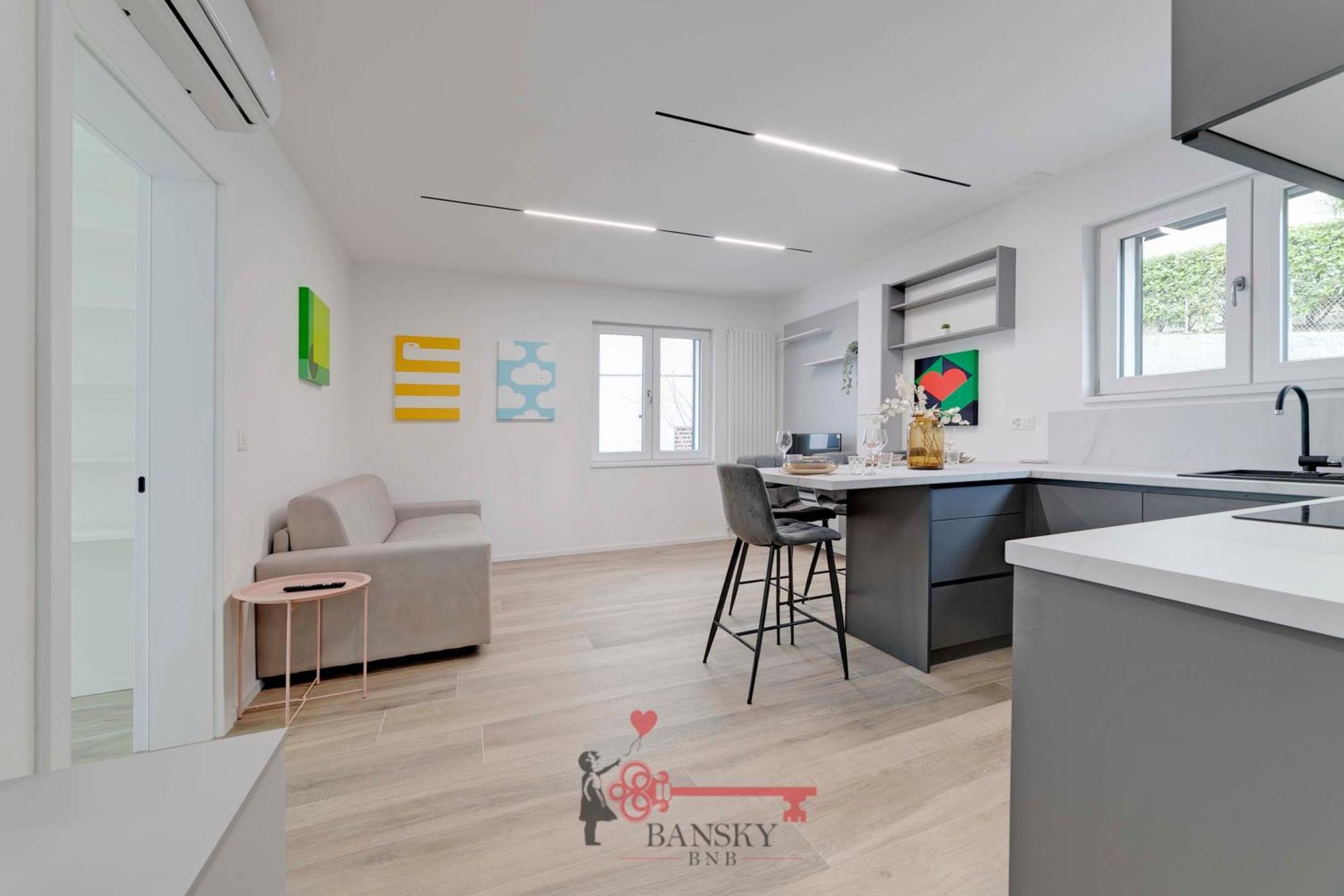 Home Sofia Room 4 - 5Min Station -By Easylife Swiss Lugano Extérieur photo